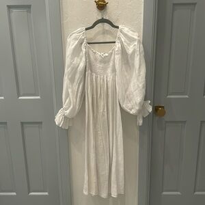 Sleeper white puff sleeve dress. Worn once.